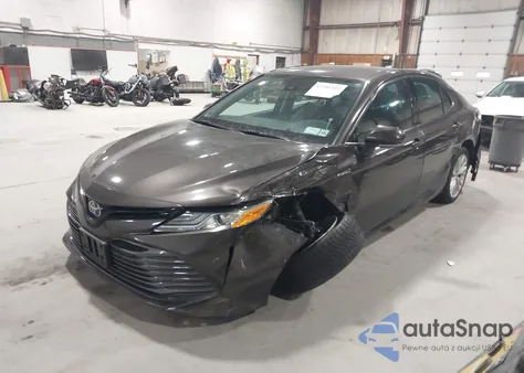 2019 Toyota Camry Hybrid Xle from USA, damaged, VIN 4T1B21HK3KU010978